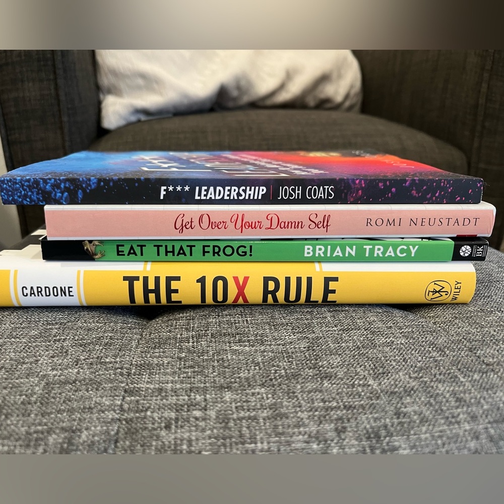 Bundle of 4 motivational business books- The 10x Rule, F* Leadership, & more